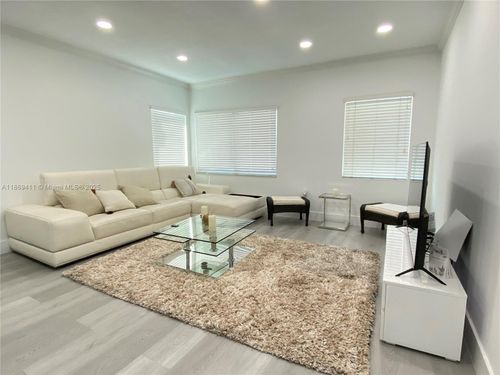 3-311 Sw 27th Ave, Miami, FL, 33135-2901 | Card Image
