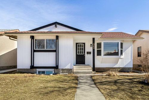268 Madeira Pl Ne, Calgary, AB, T2A5T1 | Card Image