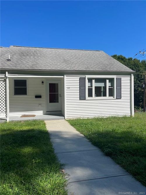 125 Oneco Ave, New London, CT, 06320-4137 | Card Image