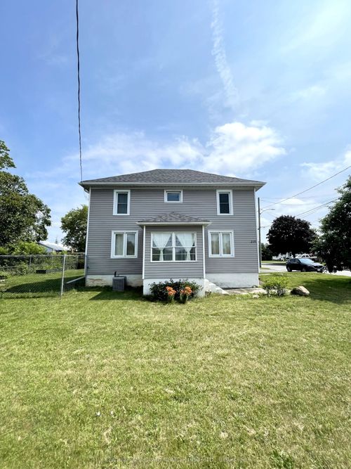 215 Cannifton Rd, Belleville, ON, K8N4V7 | Card Image