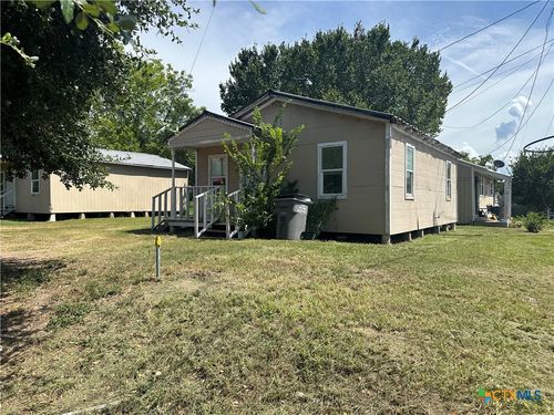 810 S Cameron St, Victoria, TX, 77901-9212 | Card Image