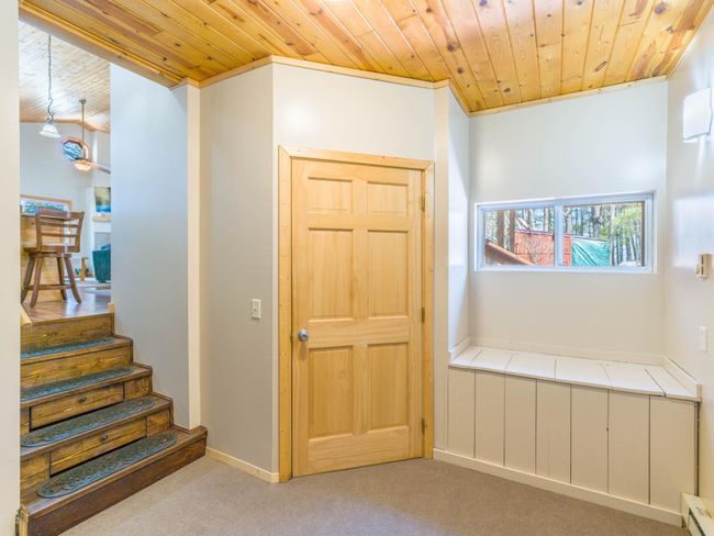 Foyer | Image 38