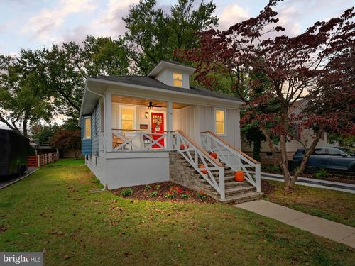 48 N Terrace Ave, MAPLE SHADE, NJ, 08052-2415 | Card Image