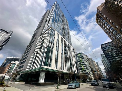 1706-1111 Richards St, Vancouver, BC, V6B0S3 | Card Image