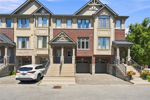 4 Could Lane, Ancaster, ON, L9G0H2 | Card Image