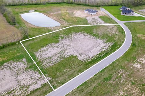 2724 S Kings Way, New Palestine, IN, 46163 | Card Image