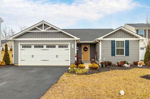 105 White Birch Rd, WAYNESBORO, VA, 22980-9604 | Card Image