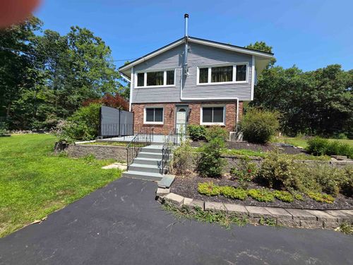 1st-floor-92 Chester Tpke, Auburn, NH, 03032-3206 | Card Image