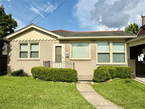 537 E William David Pkwy, Metairie, LA, 70005-2818 | Card Image