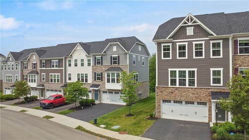 156 Curtis Ct, Pittsburgh, PA, 15237-7902 | Card Image