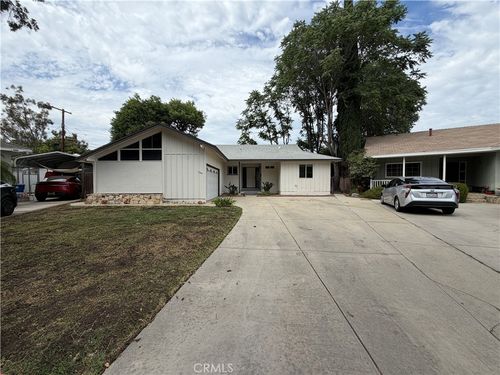 7942 Northgate Avenue, Canoga Park, CA, 91304 | Card Image