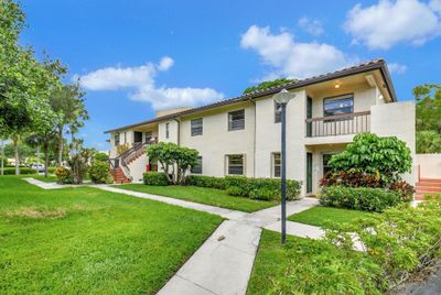 29-H - 21755 Arriba Real, Condo with 2 bedrooms, 2 bathrooms and null parking in Boca Raton FL | Image 1