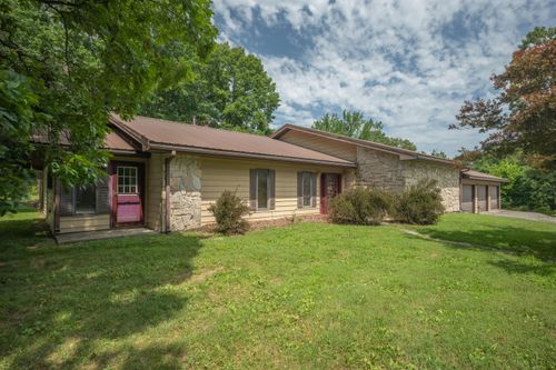 1116 Forest Circle Dr, Cassville, MO, 65625-9556 | Card Image