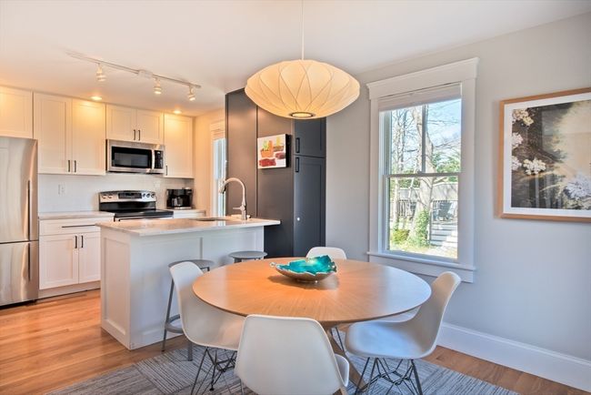 2 - 16 Holway Ave, Condo with 1 bedrooms, 2 bathrooms and 2 parking in Provincetown MA | Image 12