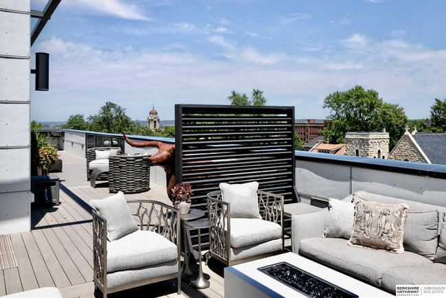 APT-401 - 1502 S 10 Th St, Condo with 2 bedrooms, 3 bathrooms and 2 parking in Omaha NE | Image 47