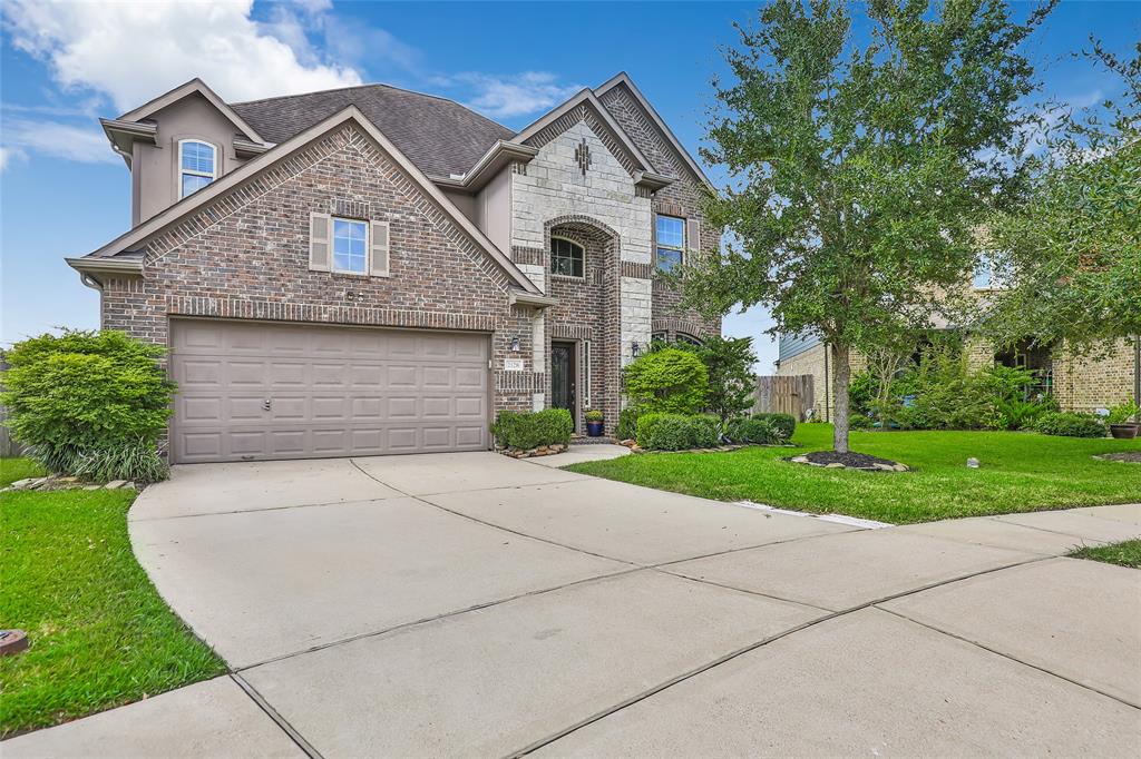 Lisboa Ln, League City, TX 77573