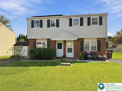 3052 Millstone Dr, Bethlehem, PA, 18020-2871 | Card Image