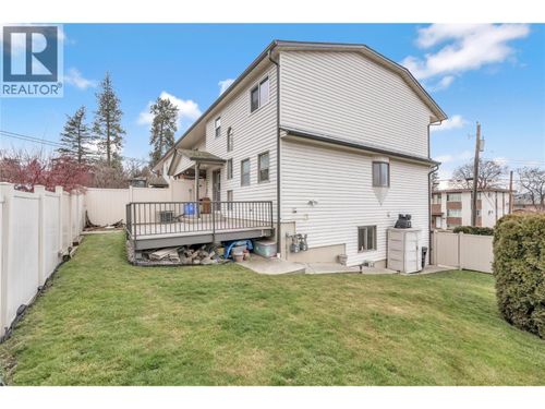4-3909 19 St, Vernon, BC, V1T9J6 | Card Image