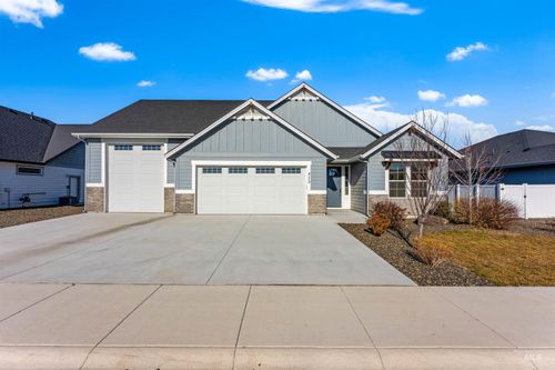 8170 Fountain Brook St, Middleton, ID, 83644-6171 | Card Image