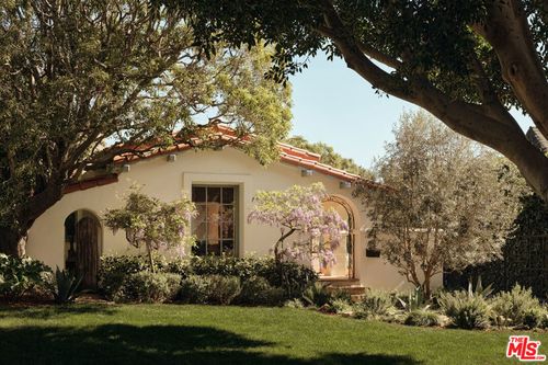 843 Princeton Street, Santa Monica, CA, 90403 | Card Image