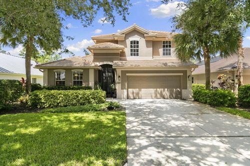 6561 Autumn Woods Blvd, Naples, FL, 34109-7801 | Card Image