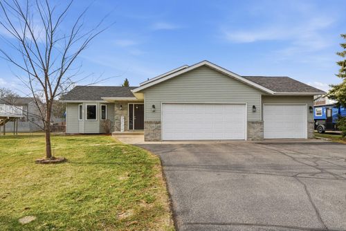 521 Walnut St, Rockville, MN, 56320-1000 | Card Image