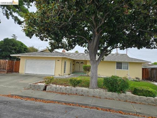 40725 Capa Dr, Fremont, CA, 94539-3740 | Card Image