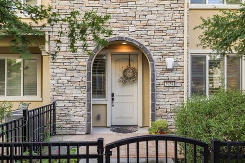 5954 Larkstone Loop, San Jose, CA, 95123 | Card Image