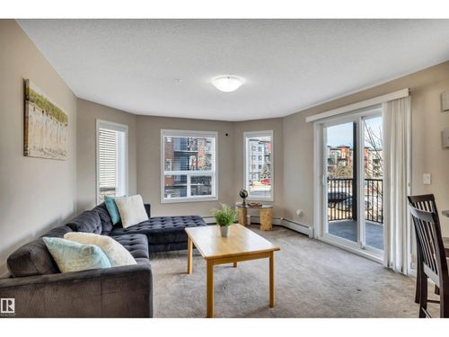 392 Silver Berry Rd Nw, Edmonton, AB, T6T0H1 | Card Image