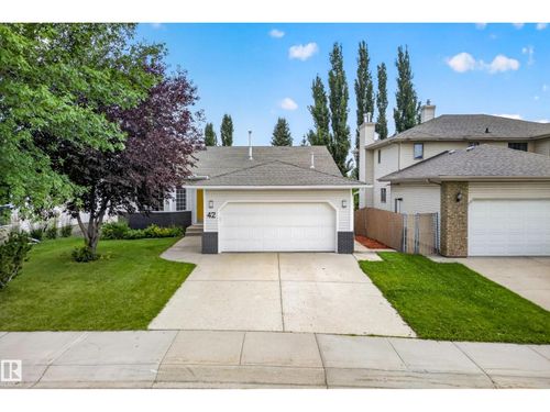 42 Charlton Cres, Sherwood Park, AB, T8H1S1 | Card Image