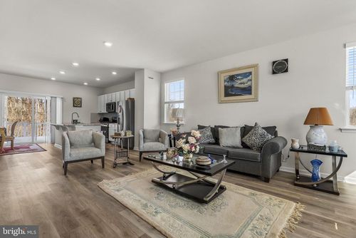 110 Jonagold Dr, GLASSBORO, NJ, 08028-3474 | Card Image