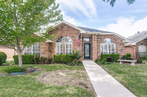 613 Willow Oak St, Allen, TX, 75002-5217 | Card Image