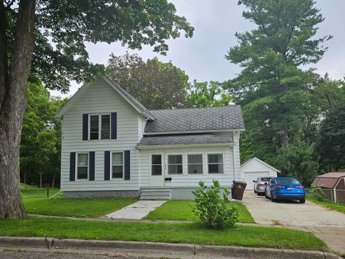 308 Mechanic St, Albion, MI, 49224-2095 | Card Image