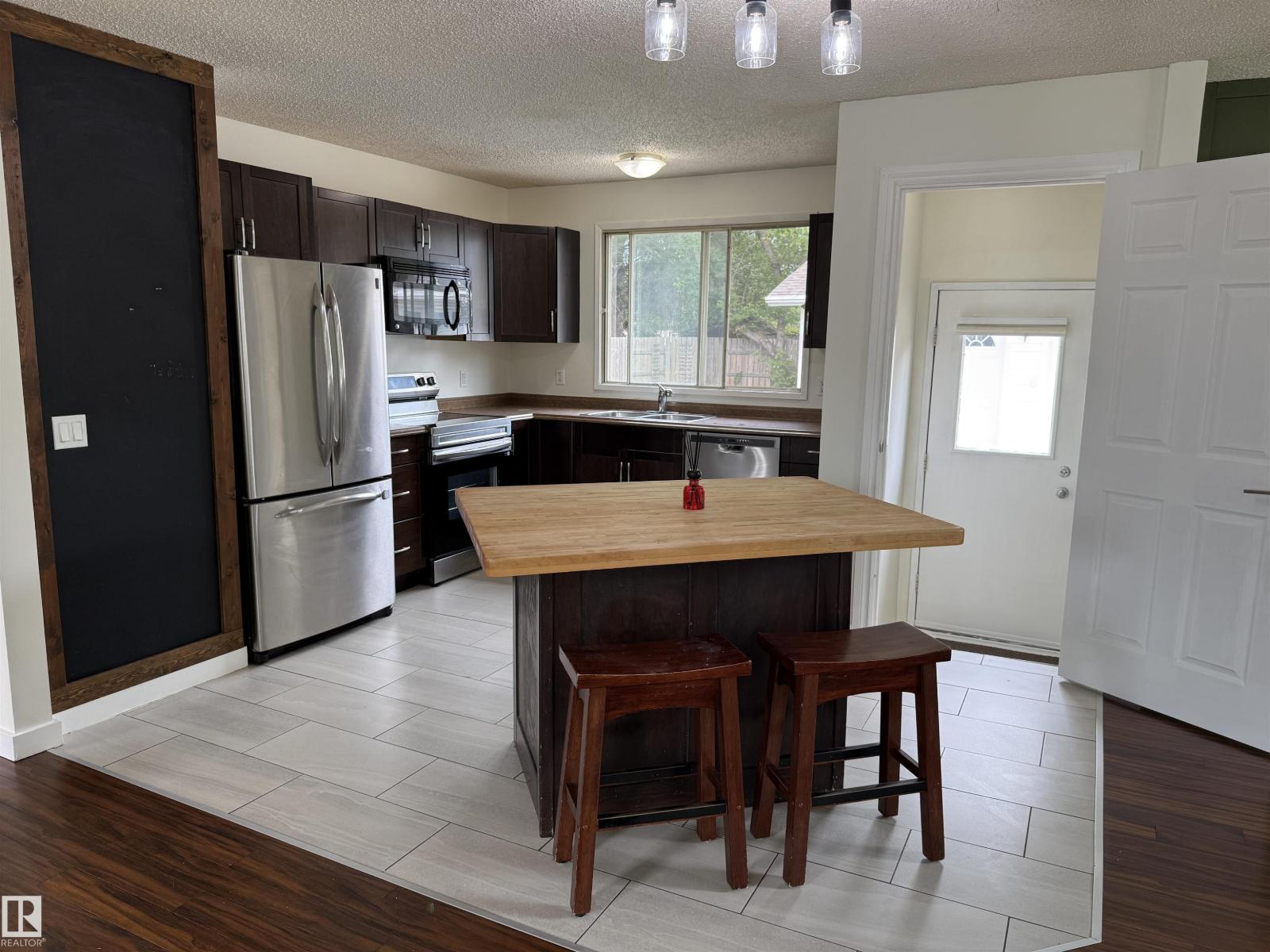 Residential in Fort Saskatchewan 4
