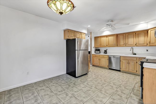 4 - 4 Echowoods Cir, Condo with 2 bedrooms, 3 bathrooms and null parking in Monroe CT | Image 13