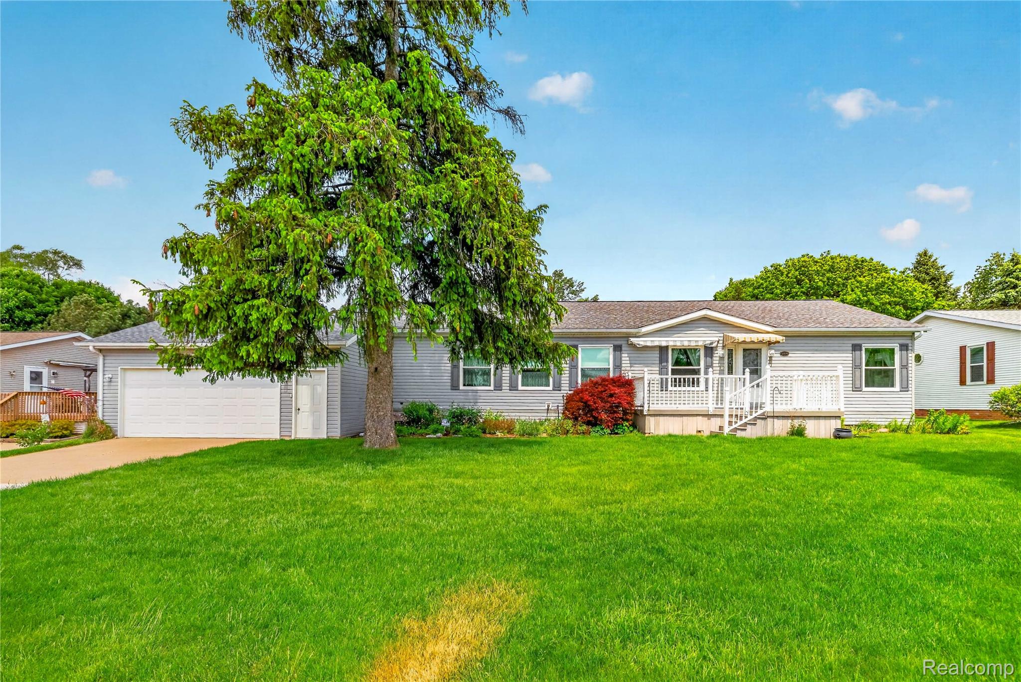 Residential in Green Oak Township 5