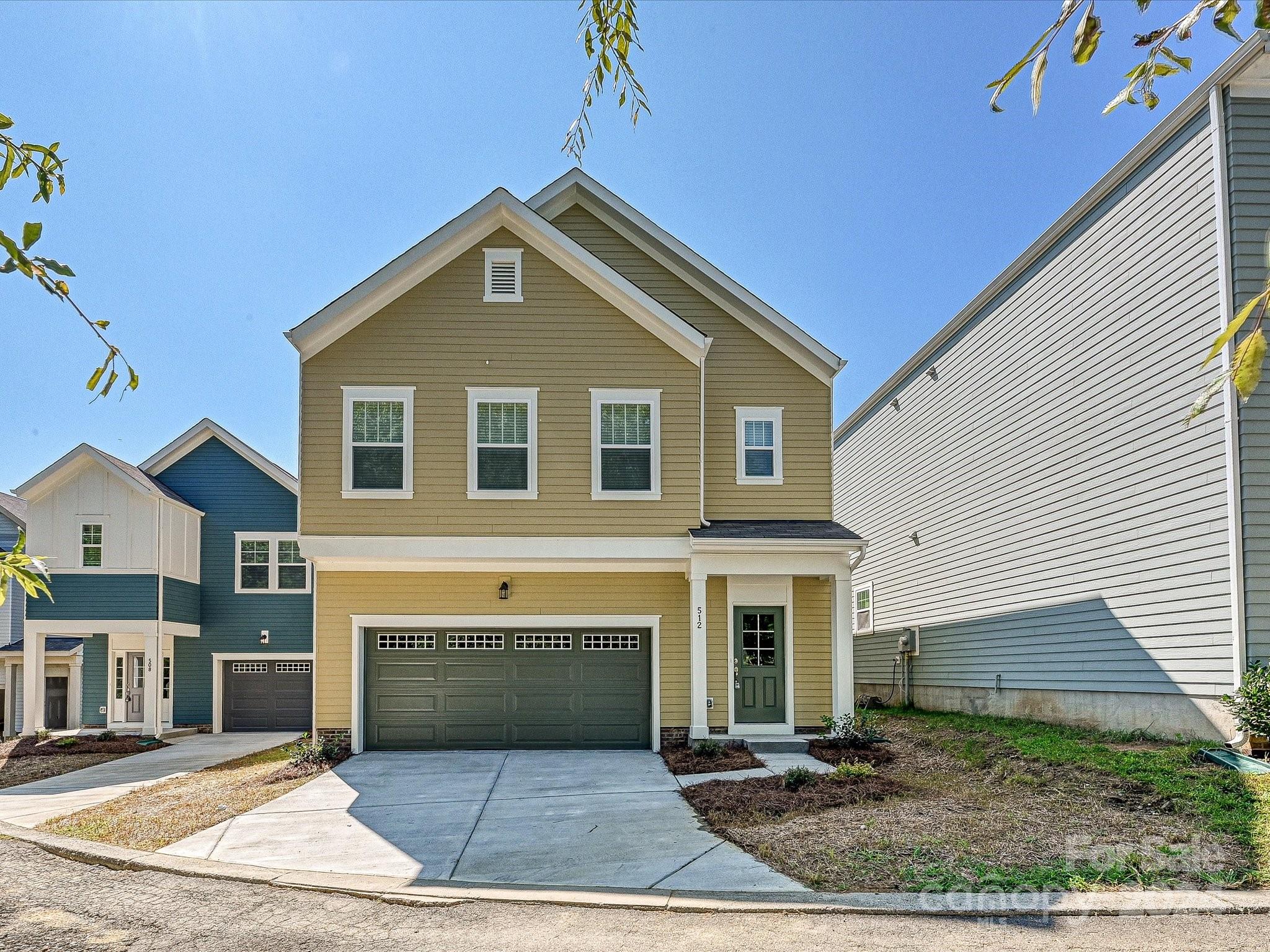 Kingsway Cir, Charlotte, NC 28214