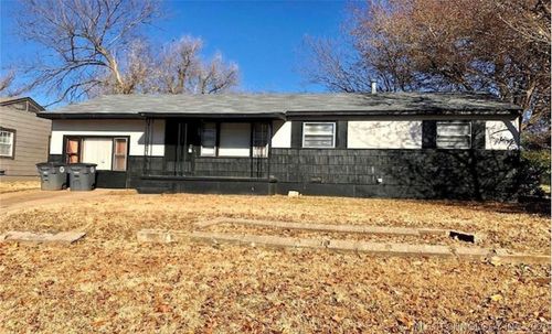 647 E 52nd Pl N, Tulsa, OK, 74126-2658 | Card Image