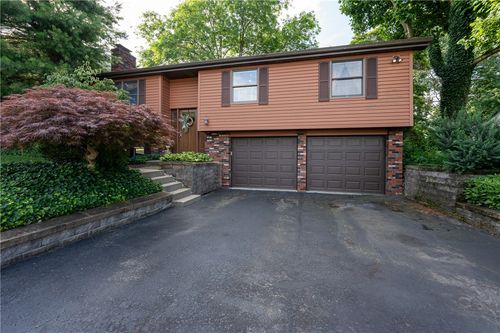 574 Monticello Dr, Delmont, PA, 15626-1374 | Card Image
