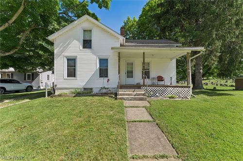 83 E Main St, Seville, OH, 44273-9595 | Card Image
