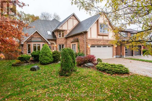 922 Country Club Cres, London, ON, N6C5R5 | Card Image