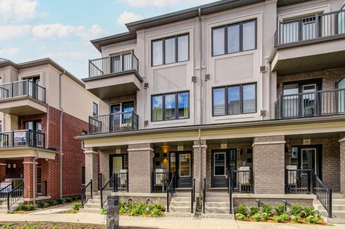 73 Matawin Lane, Richmond Hill, ON, L4B3X9 | Card Image