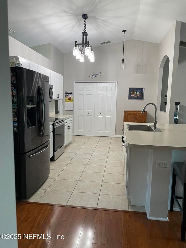 6301 W Highway 326, House other with 3 bedrooms, 2 bathrooms and null parking in Ocala FL | Image 9