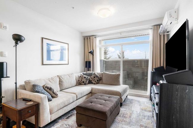 103 - 30 Walgrove Walk Se, Home with 2 bedrooms, 2 bathrooms and 1 parking in Calgary AB | Image 3