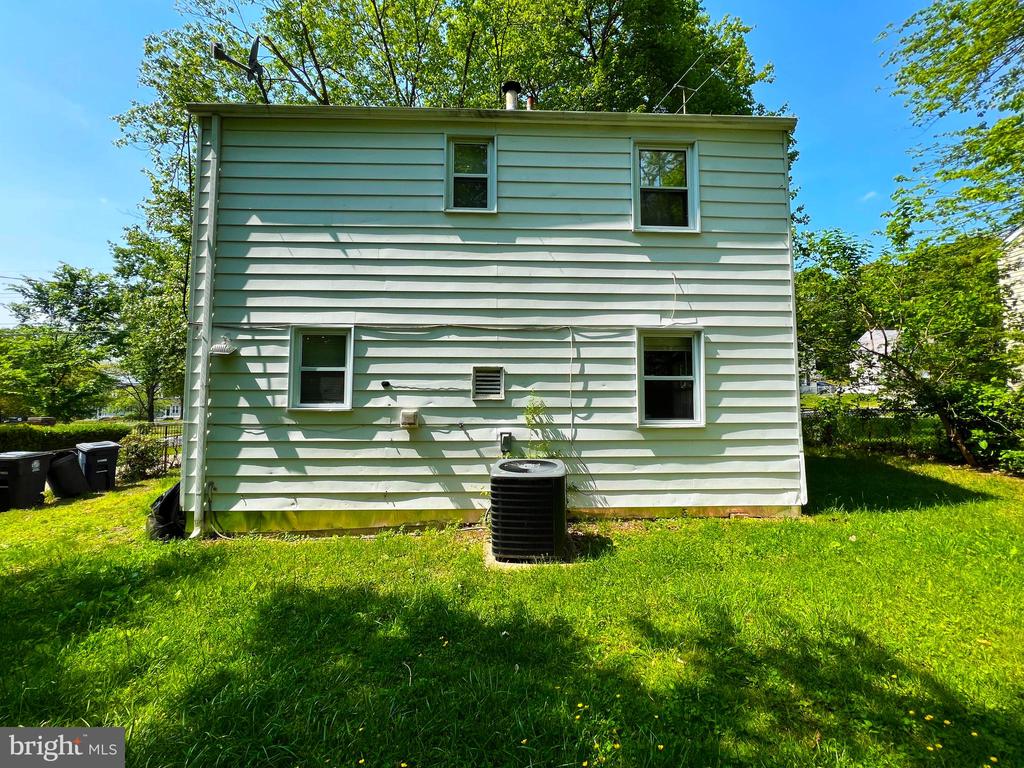 Residential Lease in LANDOVER 5