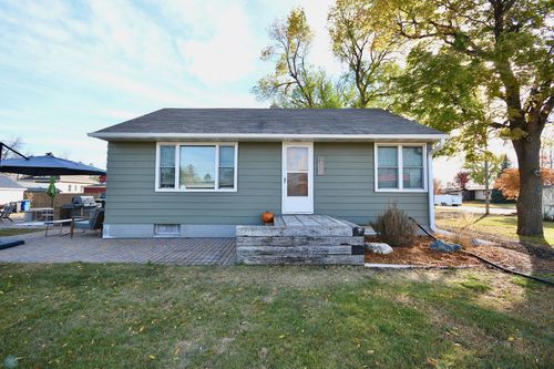 310 Center Ave W, Dilworth, MN, 56529-1307 | Card Image