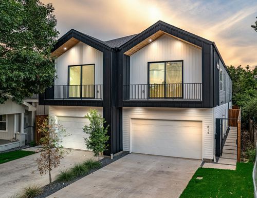 812 W 10th St, Dallas, TX, 75208-4996 | Card Image