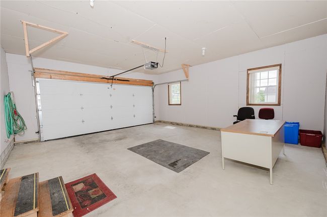 260 Ben Franklin Rd N, House other with 3 bedrooms, 3 bathrooms and 2 parking in Indiana PA | Image 37