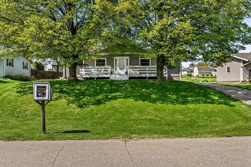 W2768 Schams Avenue, Greenfield, WI, 54601 | Card Image