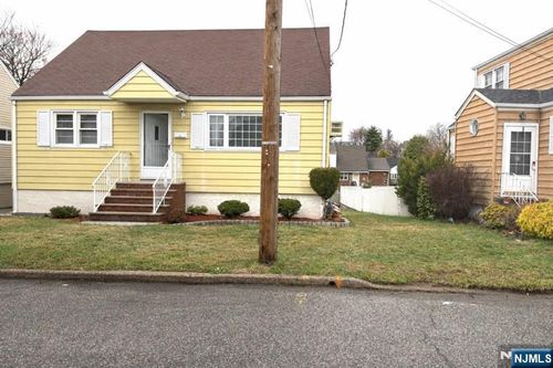 734 Louise Ct, Lyndhurst, NJ, 07071-2809 | Card Image